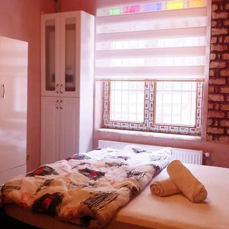Apartment Taxim Enjoy